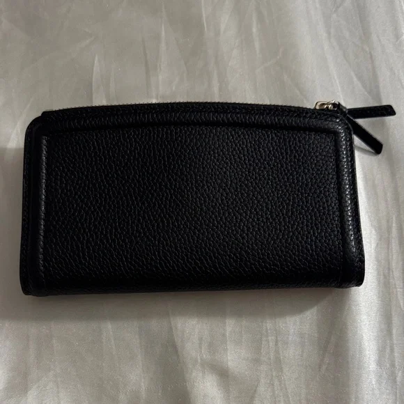 kate spade Black Pebbled Leather Zip Around Wallet - NWOT - Picture 2 of 8
